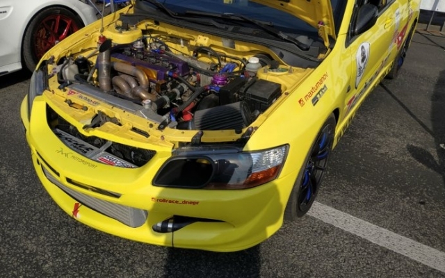 Спортивный Днепр: в День города устроили соревнования по Drag Racing Фото № 0 Спортивный Днепр: в День города устроили соревнования по Drag Racing Фото № 0