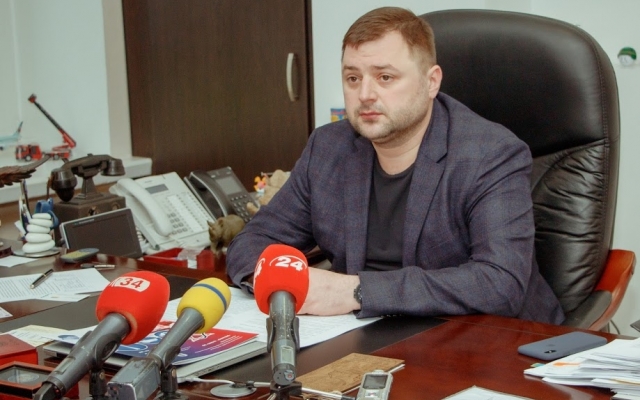 Михаил Лысенко рассказал об уборке остановок общественного транспорта Фото № 0 Михаил Лысенко рассказал об уборке остановок общественного транспорта Фото № 0