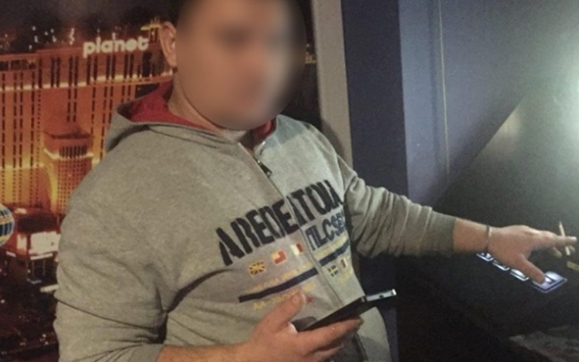 В Днепре мужчину избили и ограбили на улице Фото № 0 В Днепре мужчину избили и ограбили на улице Фото № 0