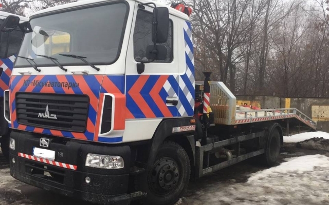 В Днепре будут эвакуировать неправильно припаркованные автомобили Фото № 0 В Днепре будут эвакуировать неправильно припаркованные автомобили Фото № 0