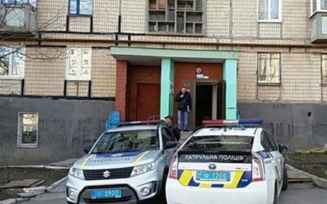 ЧП на Днепропетровщине: в подъезде зарезали женщину Фото № 0 ЧП на Днепропетровщине: в подъезде зарезали женщину Фото № 0