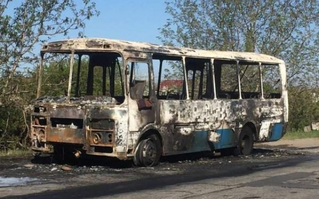 ЧП на Днепропетровщине: на дороге загорелся пассажирский автобус Фото № 0 ЧП на Днепропетровщине: на дороге загорелся пассажирский автобус Фото № 0