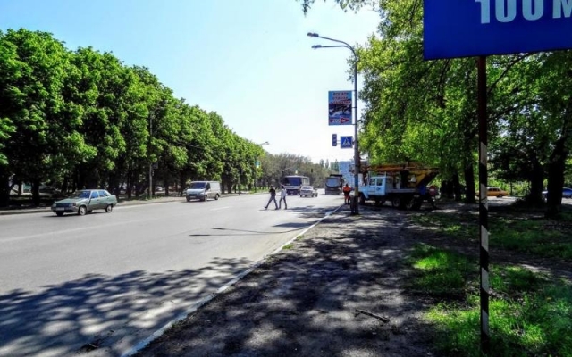 В Днепре за полмиллиона грн установили неработающие светофоры Фото № 1 В Днепре за полмиллиона грн установили неработающие светофоры Фото № 1
