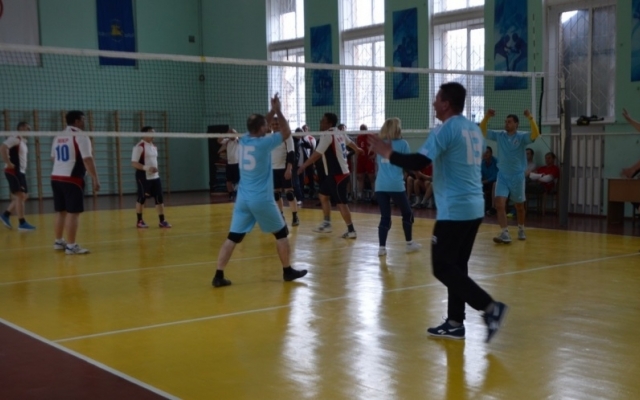 На Днепропетровщине прошли соревнования депутатов Фото № 0 На Днепропетровщине прошли соревнования депутатов Фото № 0