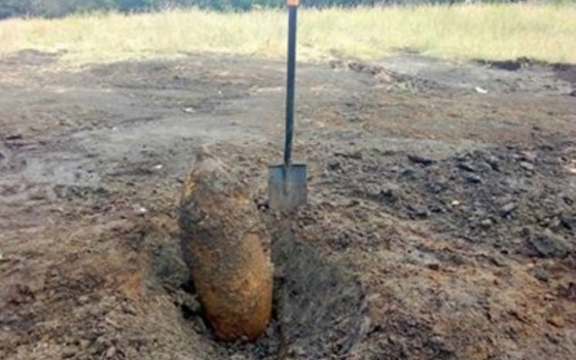 На Днепропетровщине мужчина нашел авиабомбу Фото № 0 На Днепропетровщине мужчина нашел авиабомбу Фото № 0