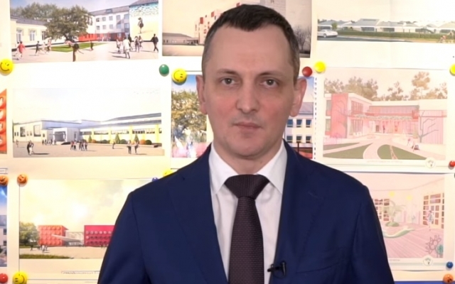 Юрий Голик сообщил о работе школ робототехники Фото № 0 Юрий Голик сообщил о работе школ робототехники Фото № 0