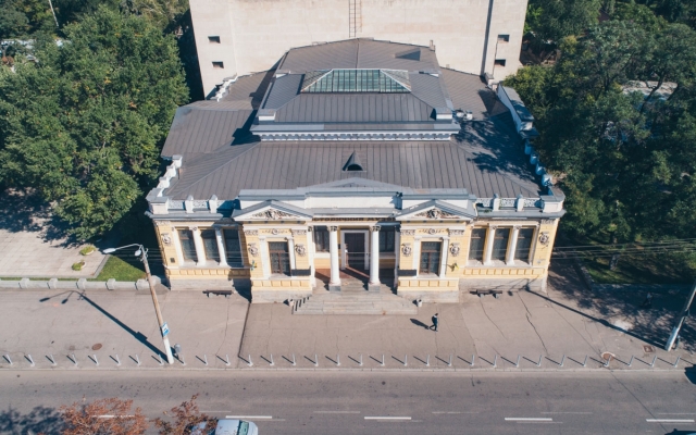 В Днепре закрыли зал исторического музея Фото № 0 В Днепре закрыли зал исторического музея Фото № 0