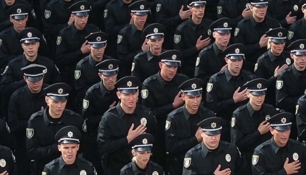 На Днепропетровщине начался набор в патрульную полицию Фото № 0 На Днепропетровщине начался набор в патрульную полицию Фото № 0