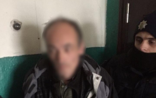 В Днепре эвакуировали жильцов «заминированного» дома Фото № 0 В Днепре эвакуировали жильцов «заминированного» дома Фото № 0