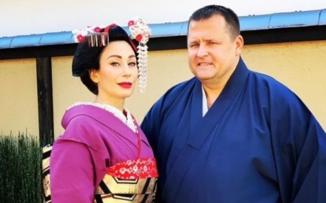 Борис Филатов показал свою коллекцию этнической одежды Фото № 0 Борис Филатов показал свою коллекцию этнической одежды Фото № 0