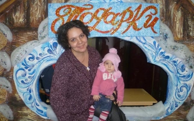 Родителей Амины Менго не пускают к другим приемным детям Фото № 0 Родителей Амины Менго не пускают к другим приемным детям Фото № 0