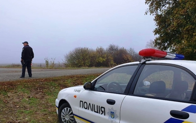 На Днепропетровщине в глубоком яру нашли двухлетнего мальчика Фото № 4 На Днепропетровщине в глубоком яру нашли двухлетнего мальчика Фото № 4