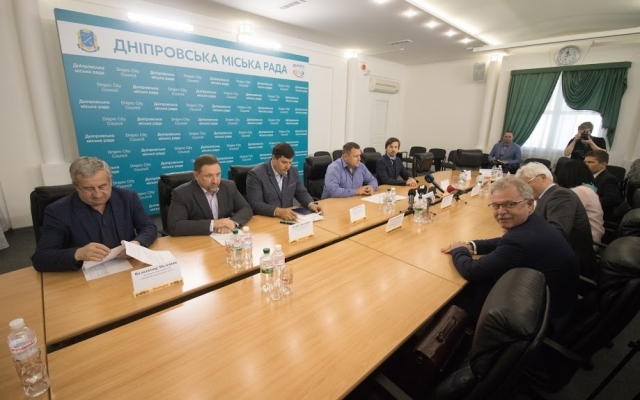 Борис Филатов: Борис Филатов: