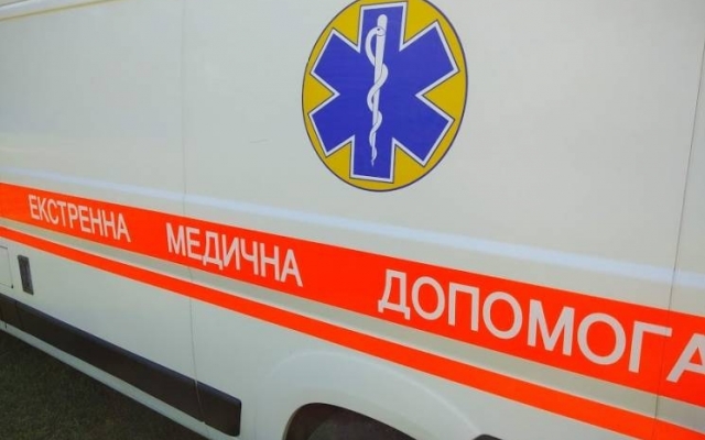 В Днепре врачи спасают раненого бойца Фото № 0 В Днепре врачи спасают раненого бойца Фото № 0