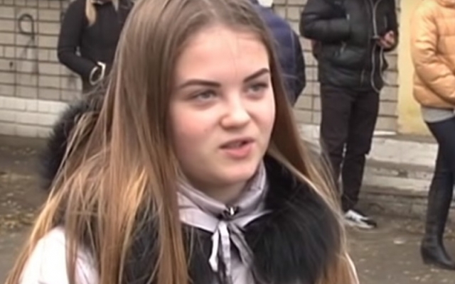 Днепряне по ночам стоят в очередях за паспортом Фото № 0 Днепряне по ночам стоят в очередях за паспортом Фото № 0