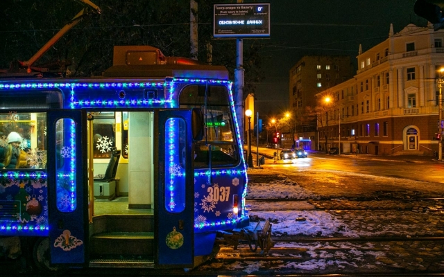 Как в Днепре будет работать транспорт в Новый год и Рождество Фото № 0 Как в Днепре будет работать транспорт в Новый год и Рождество Фото № 0