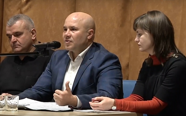 Борьба за кладбище: таромчане против «Ритуальной службы» Фото № 0 Борьба за кладбище: таромчане против «Ритуальной службы» Фото № 0