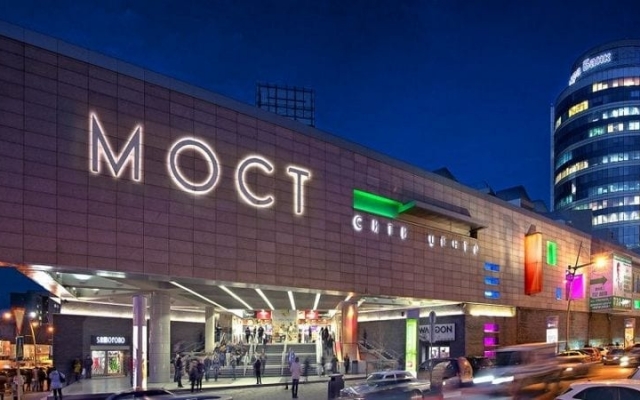 В Днепре мужчина воровал деньги в «МОСТ-сити» Фото № 0 В Днепре мужчина воровал деньги в «МОСТ-сити» Фото № 0