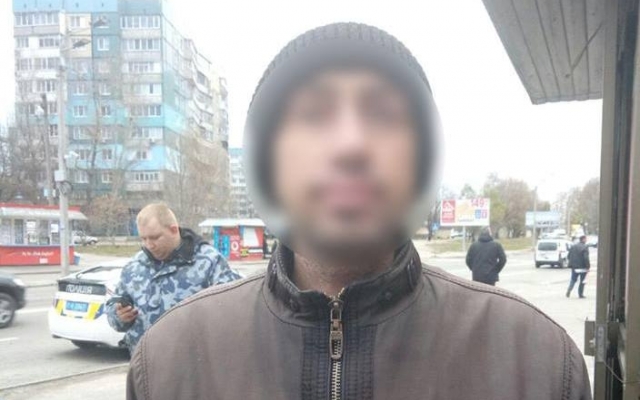 В Днепре продолжают похищать двери лифтов Фото № 0 В Днепре продолжают похищать двери лифтов Фото № 0