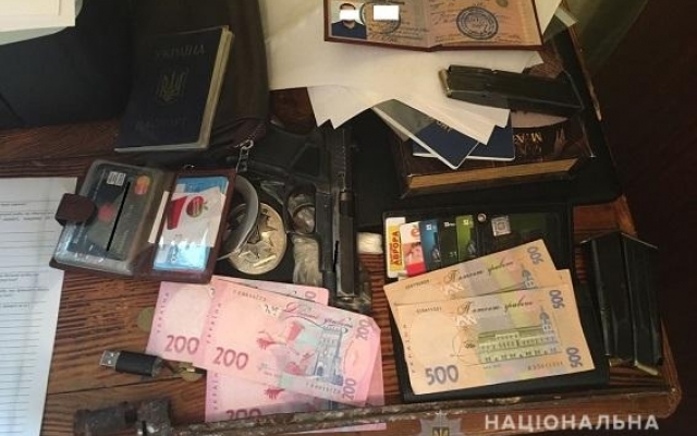 На Днепропетровщине разоблачили группировку «Белое братство» Фото № 7 На Днепропетровщине разоблачили группировку «Белое братство» Фото № 7