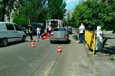 На проспекте Богдана Хмельницкого сбили женщину Фото № 0 На проспекте Богдана Хмельницкого сбили женщину Фото № 0
