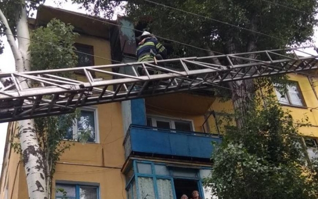 ЧП на Днепропетровщине: ребенок мог разбиться Фото № 0 ЧП на Днепропетровщине: ребенок мог разбиться Фото № 0
