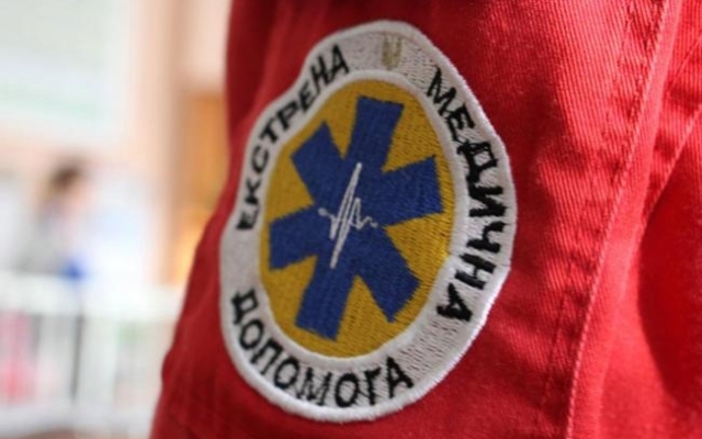 В Днепре врачи спасают бойца АТО Фото № 0 В Днепре врачи спасают бойца АТО Фото № 0
