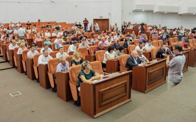 Мэр Днепра уехал к Президенту обсудить строительство аэропорта Фото № 0 Мэр Днепра уехал к Президенту обсудить строительство аэропорта Фото № 0