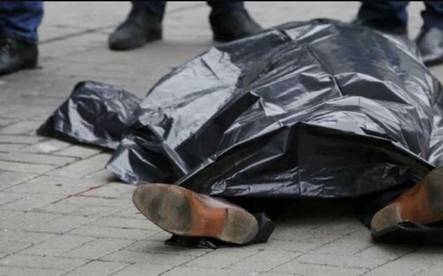 На Днепропетровщине возле подъезда нашли труп мужчины Фото № 0 На Днепропетровщине возле подъезда нашли труп мужчины Фото № 0