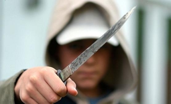На Днепропетровщине подросток ранил другого ножом Фото № 0 На Днепропетровщине подросток ранил другого ножом Фото № 0