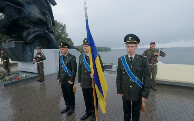 В Днепре отметили 74-ю годовщину победы над нацизмом Фото № 4 В Днепре отметили 74-ю годовщину победы над нацизмом Фото № 4