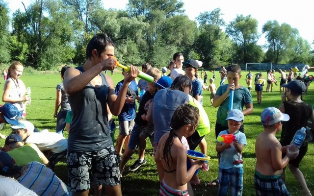 В Днепре прошла «Водная битва» Фото № 2 В Днепре прошла «Водная битва» Фото № 2