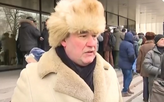 Днепровские пенсионеры требуют перечисления пенсий Фото № 0 Днепровские пенсионеры требуют перечисления пенсий Фото № 0