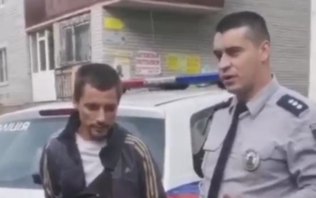 В Днепре горожане задержали уличного грабителя Фото № 0 В Днепре горожане задержали уличного грабителя Фото № 0