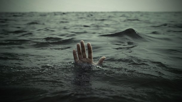 Житель Днепропетровщины утонул в море Фото № 0 Житель Днепропетровщины утонул в море Фото № 0