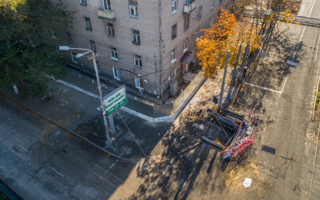 В Днепре санитарные группы будут выносить вещи из аварийного общежития Фото № 0 В Днепре санитарные группы будут выносить вещи из аварийного общежития Фото № 0