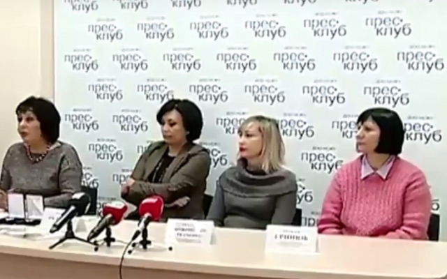 В Днепре придумали уникальную азбуку профессий для детей Фото № 0 В Днепре придумали уникальную азбуку профессий для детей Фото № 0