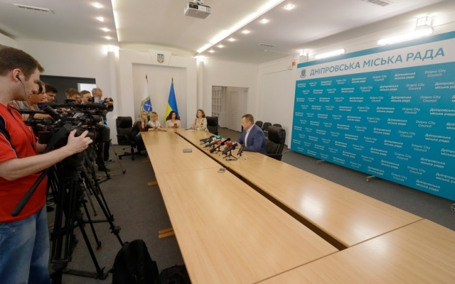 Борис Филатов анонсировал начало борьбы с коррупцией в горсовете Фото № 0 Борис Филатов анонсировал начало борьбы с коррупцией в горсовете Фото № 0