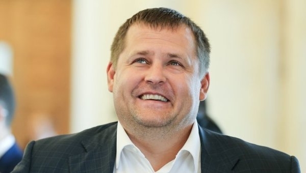 Борис Филатов : Борис Филатов :
