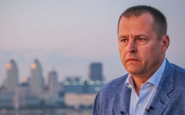 Борис Филатов поздравил днепрян с Днем города Фото № 0 Борис Филатов поздравил днепрян с Днем города Фото № 0