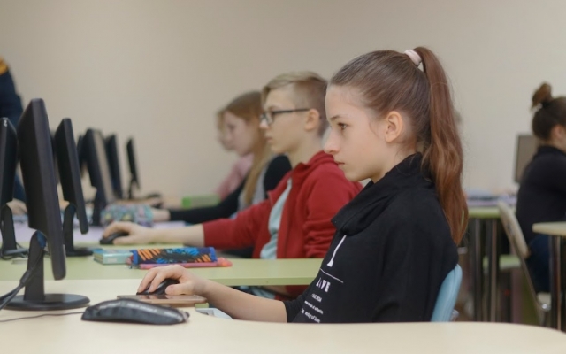 В Днепре внедряют новую программу «Безопасная школа» Фото № 10 В Днепре внедряют новую программу «Безопасная школа» Фото № 10