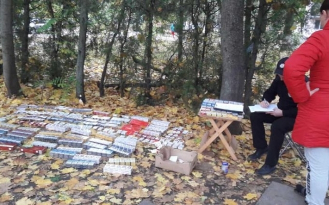В регионе полицейские изъяли более 700 пачек сигарет без лицензии Фото № 0 В регионе полицейские изъяли более 700 пачек сигарет без лицензии Фото № 0