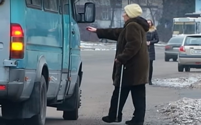 Проезд без льгот: как днепряне будут ездить в общественном транспорте? Фото № 0 Проезд без льгот: как днепряне будут ездить в общественном транспорте? Фото № 0