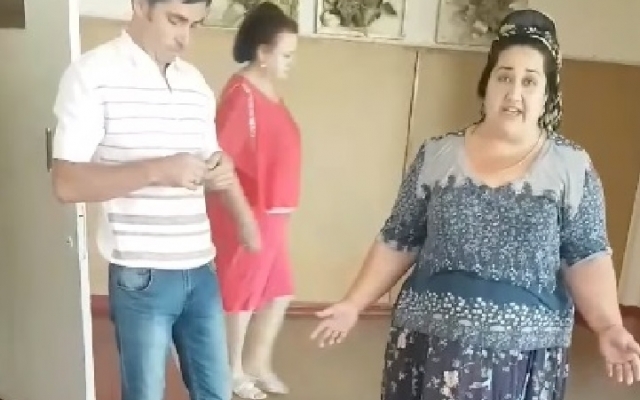 На Днепропетровщине подрались родители школьников Фото № 0 На Днепропетровщине подрались родители школьников Фото № 0
