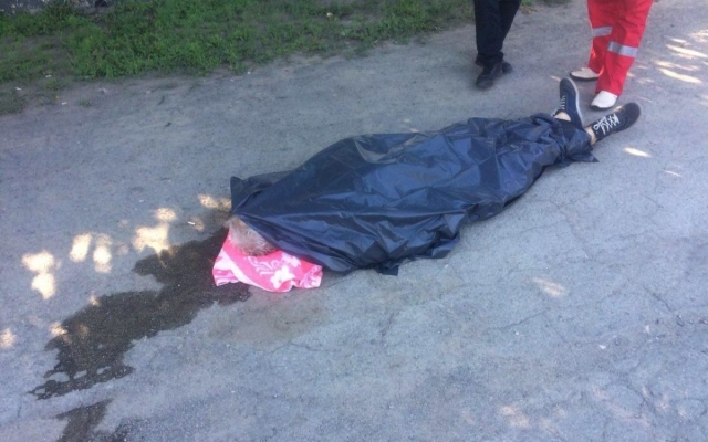 ЧП в Днепре: на улице нашли труп горожанина Фото № 0 ЧП в Днепре: на улице нашли труп горожанина Фото № 0