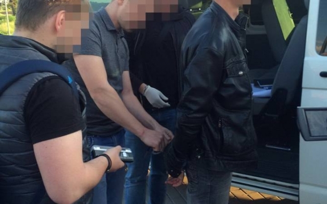 На Днепропетровщине бандиты воруют оружие у армии Фото № 0 На Днепропетровщине бандиты воруют оружие у армии Фото № 0