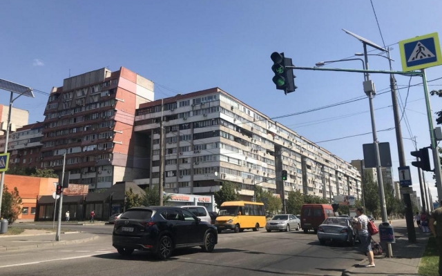 В Днепре для пешеходов установят «выключатели» светофоров Фото № 0 В Днепре для пешеходов установят «выключатели» светофоров Фото № 0
