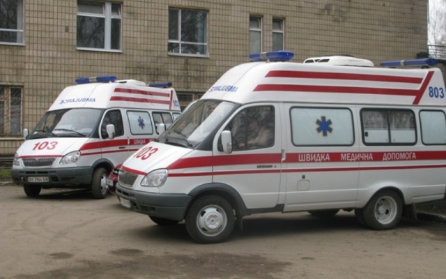 На Днепропетровщине мужчину снимали со столба Фото № 0 На Днепропетровщине мужчину снимали со столба Фото № 0