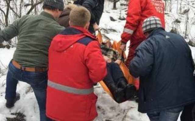 Жители Днепропетровщины спасли мужчину от смерти в балке Фото № 0 Жители Днепропетровщины спасли мужчину от смерти в балке Фото № 0