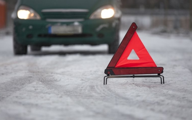 ДТП под Днепром: водитель сбил полицейского Фото № 0 ДТП под Днепром: водитель сбил полицейского Фото № 0
